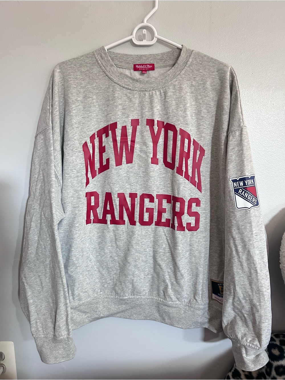 Mitchell & Ness Women’s New York Rangers Gray Crewneck Sweatshirt